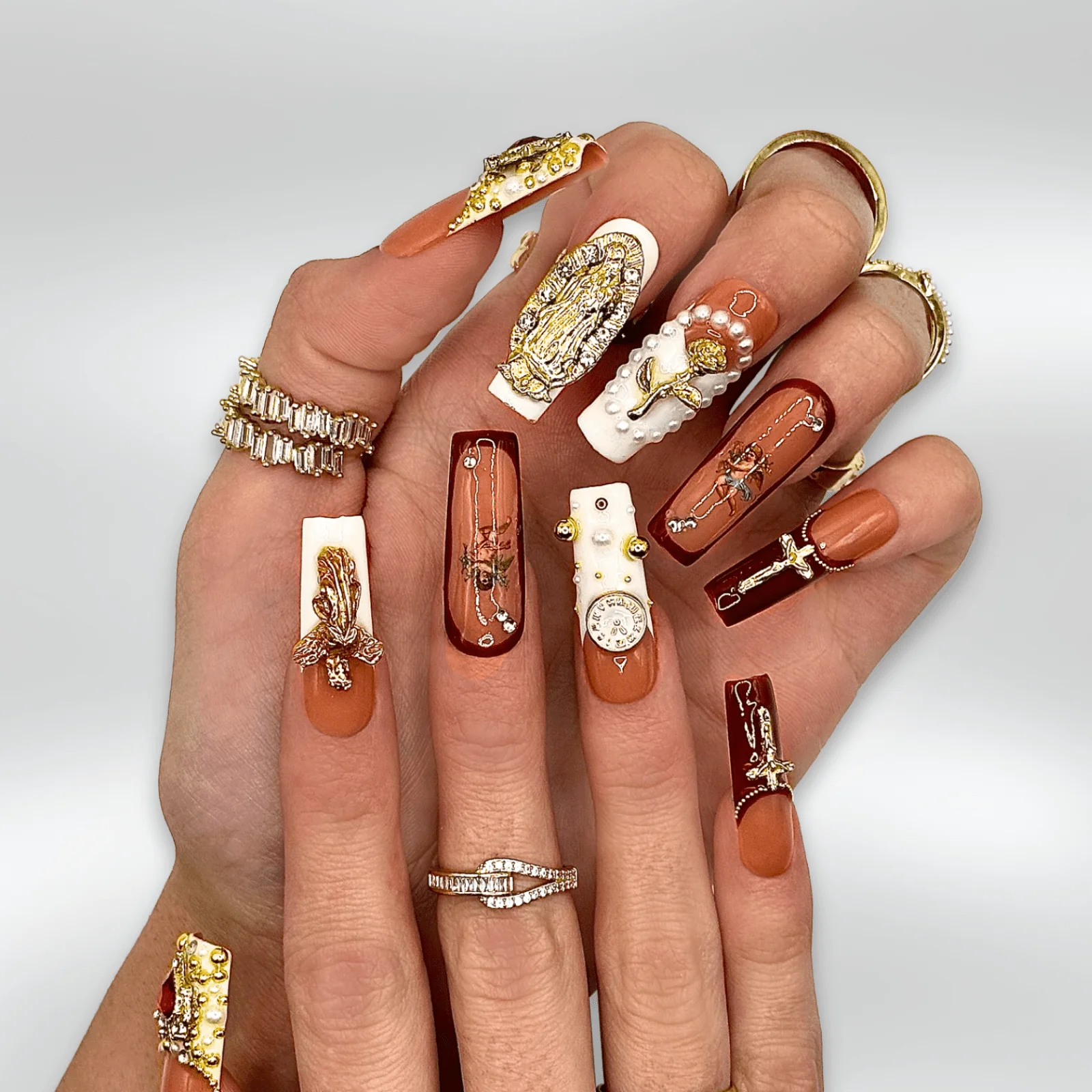 YOUR MAJESTY - Image 3